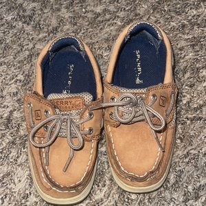 Toddler boys sperrys size 10